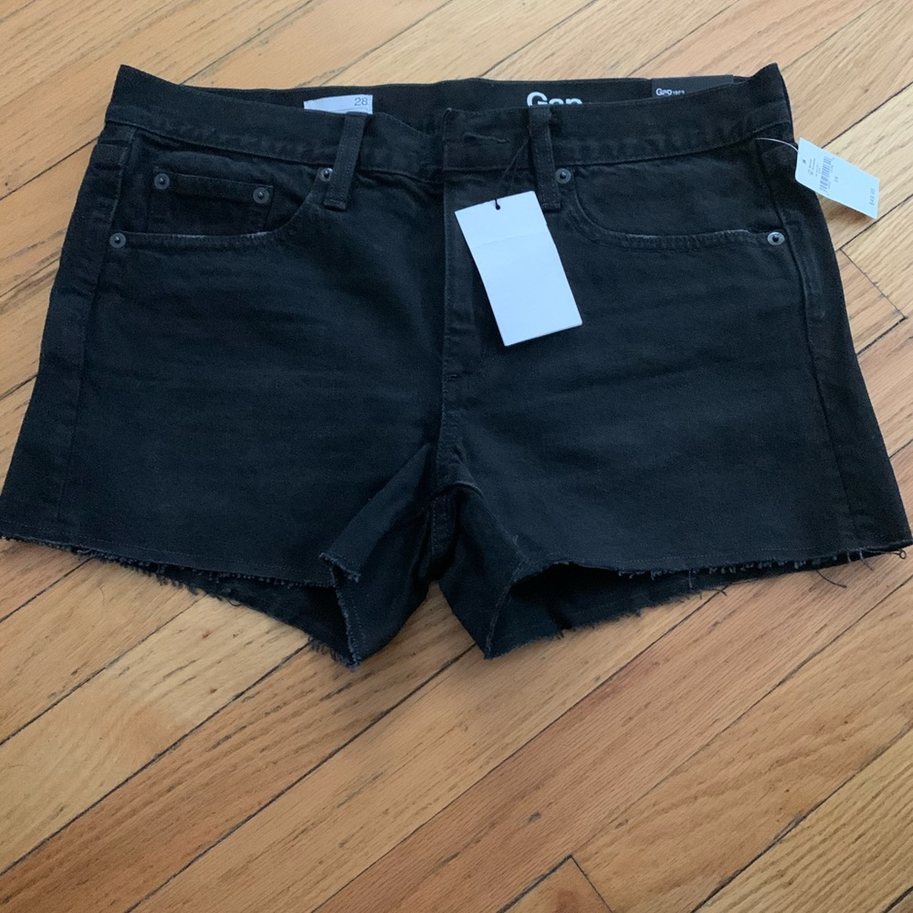 GAP 1969 Slim Shorts Midrise Black 28 NWT